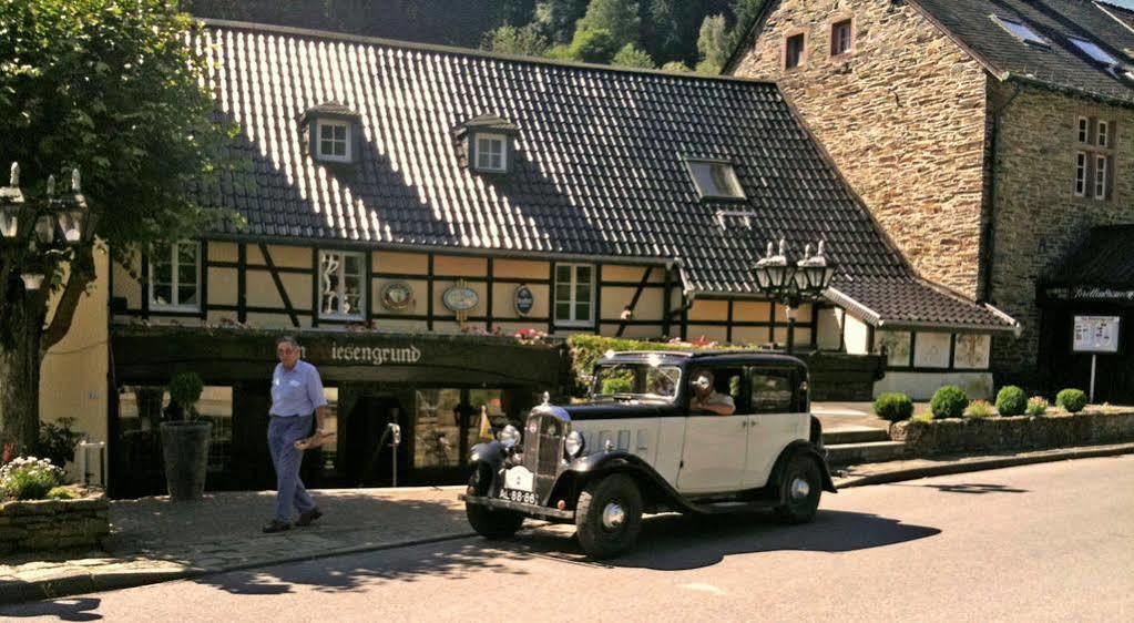 Waldhotel Im Wiesengrund Hürtgenwald Eksteriør billede