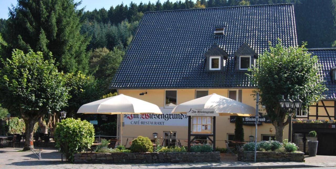 Waldhotel Im Wiesengrund Hürtgenwald Eksteriør billede